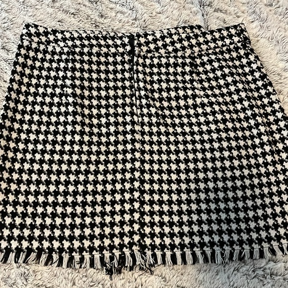 Houndstooth skirt - Picture 4 of 4